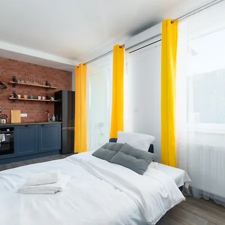 דירה Zajezdnia 2-bedroom