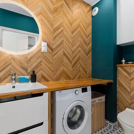 דירה Zajezdnia 2-bedroom ורוצלב